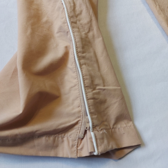 Northern Reflections Tan Vestest (L) & Pants (m) - Picture 10 of 14